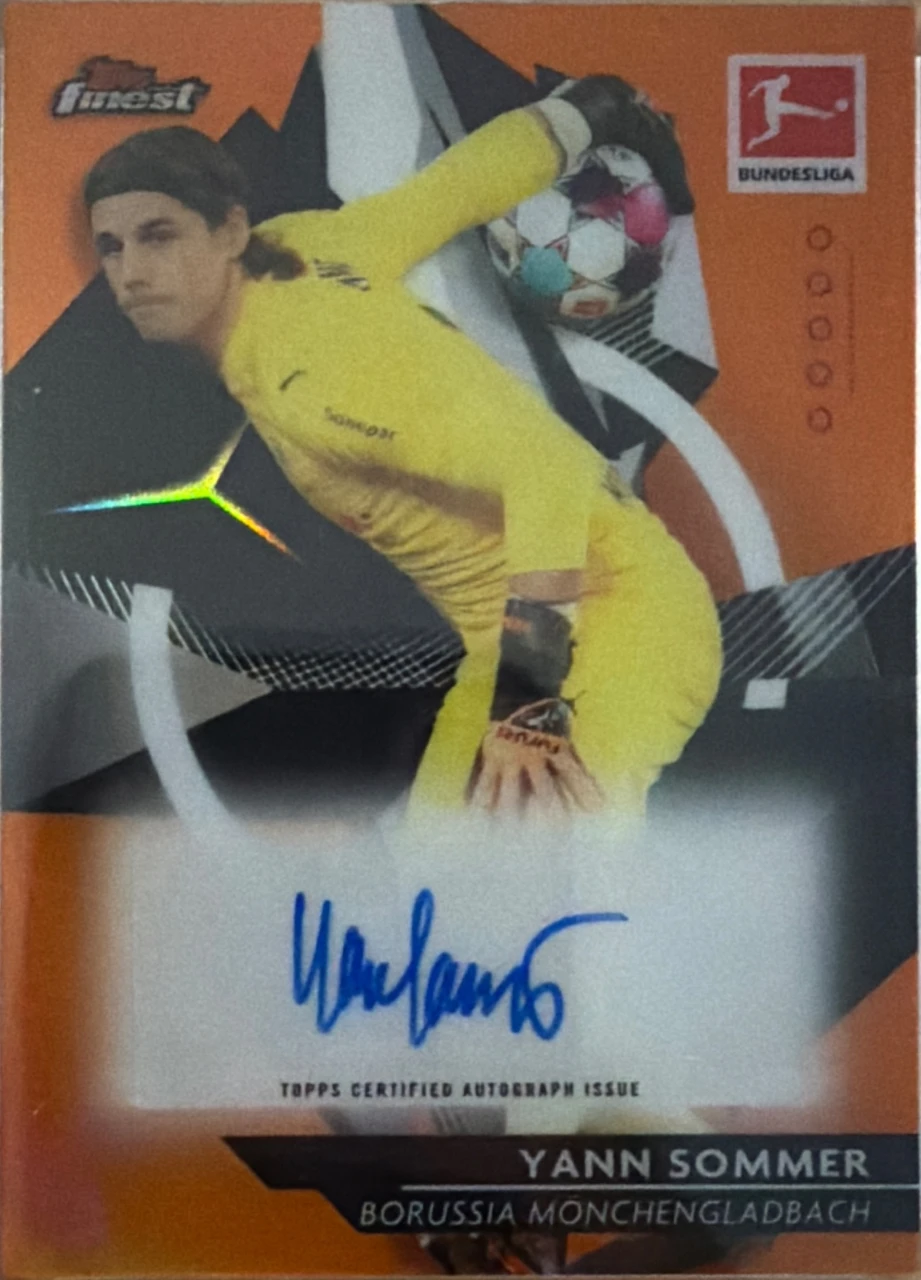 2020-21 Topps Finest Bundesliga Yann Sommer Autograph