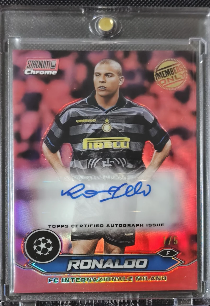 2023-24 Topps Stadium Club Chrome UEFA Champions League Ronaldo Autograph