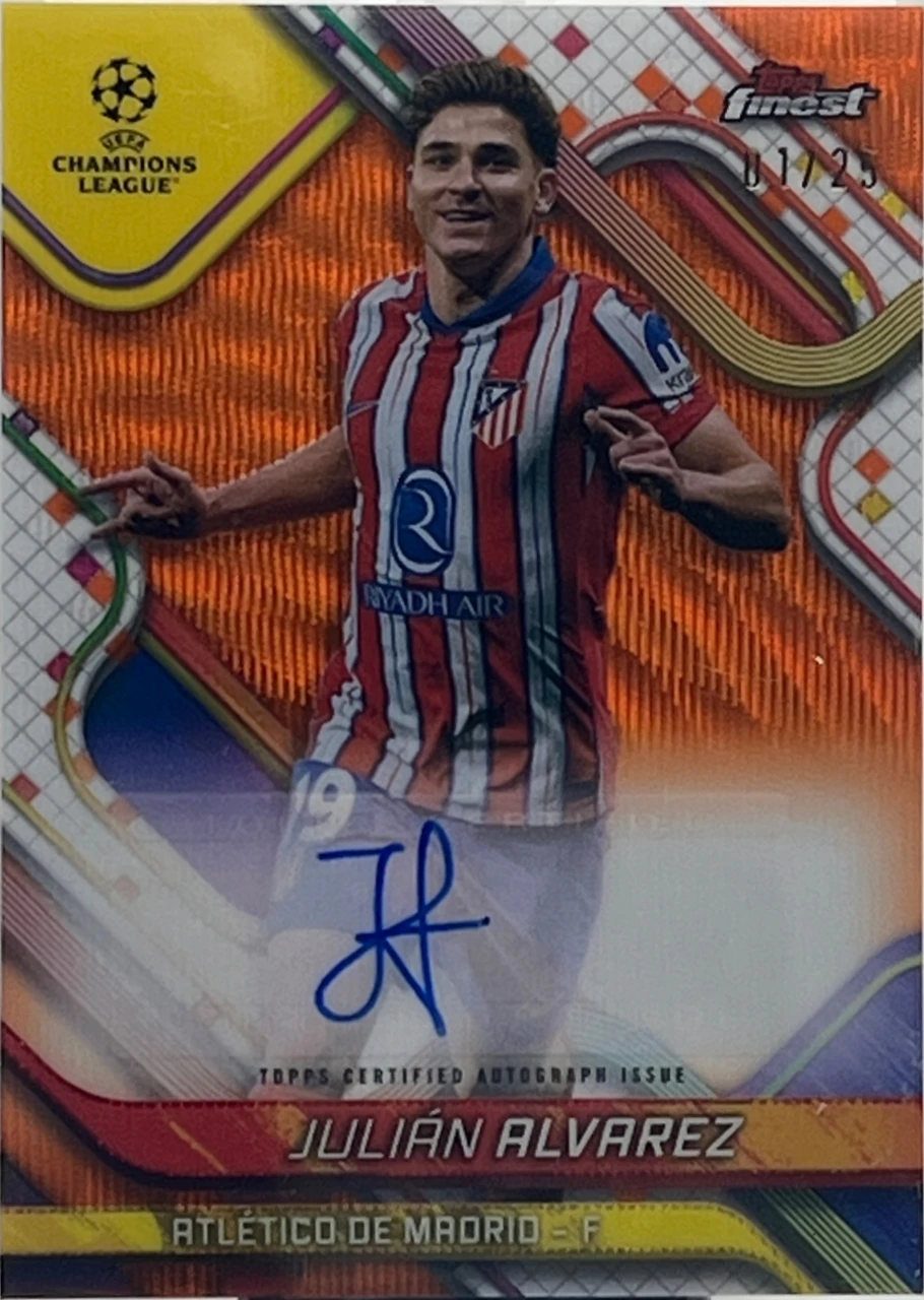 2024 Topps Finest Julián Álvarez Autograph