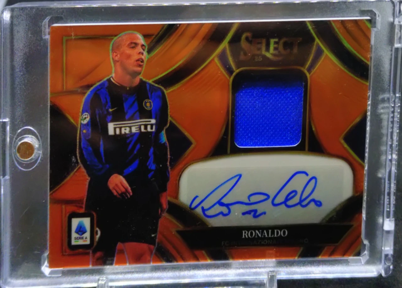 2025-26 Panini Select Serie A Soccer Ronaldo Autograph Memorabilia