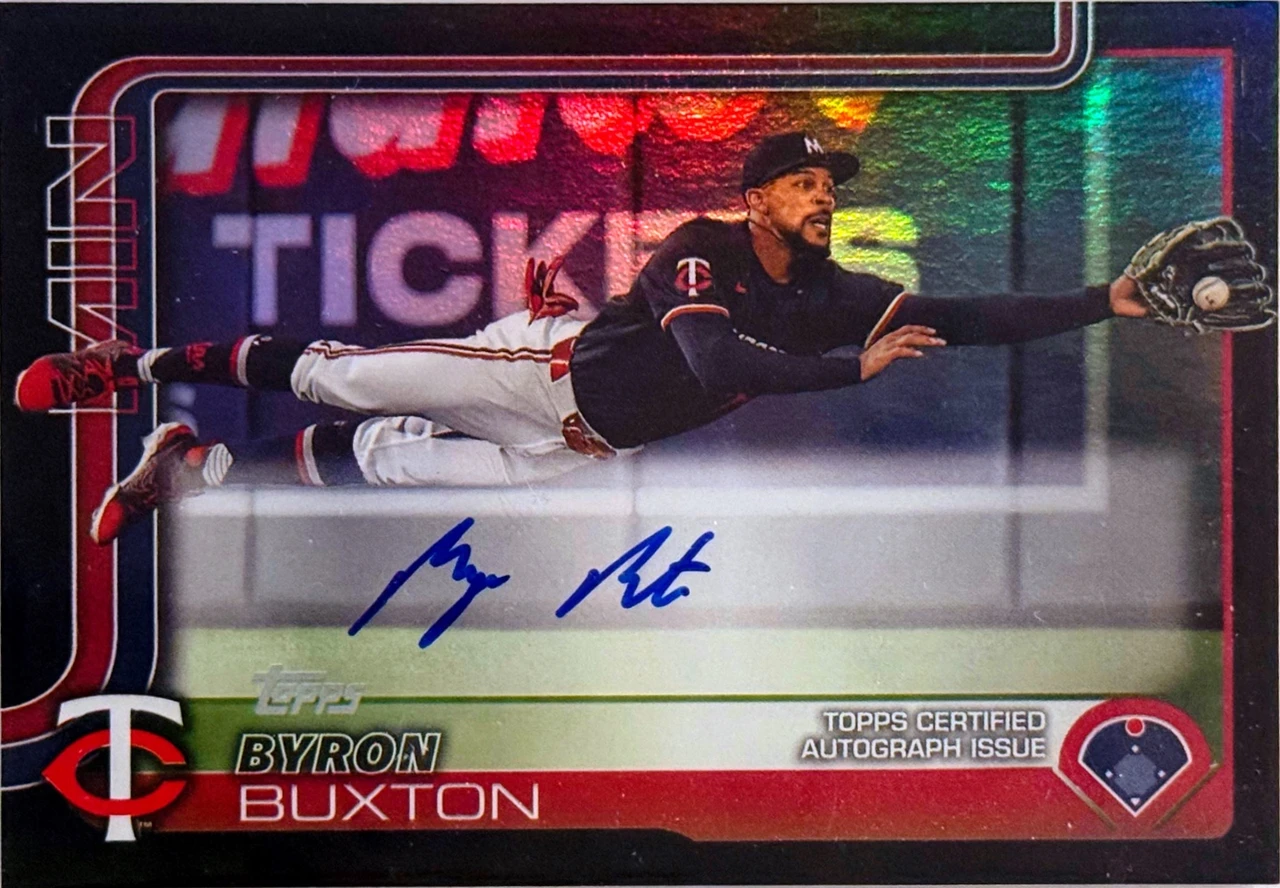 2025 Topps Series 2 /Byron Buxton /10