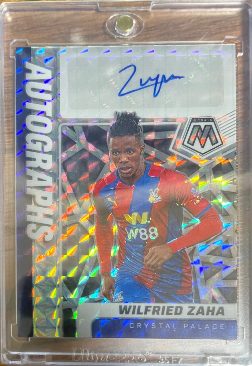 2021-22 Panini Mosaic Premier League Autographs Mosaic Wilfried Zaha