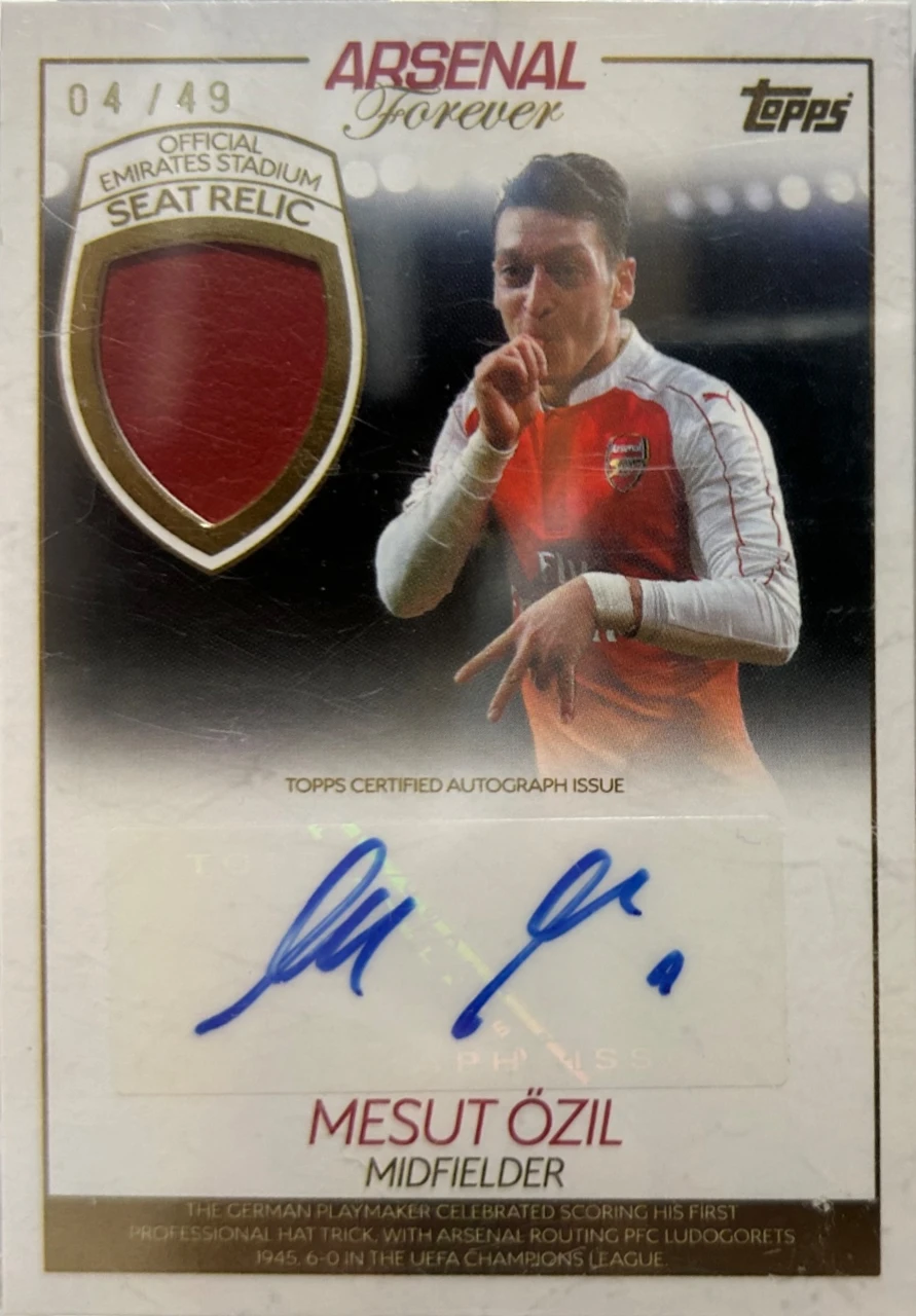 Mesut Özil Topps Arsenal Forever Seat Relic Autograph